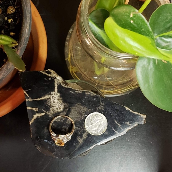 unique Citrine cz ring - Picture 5 of 8